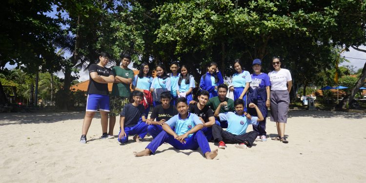 Gaya Hidup Zero Waste Sebagai Solusi Hidup Minim Sampah